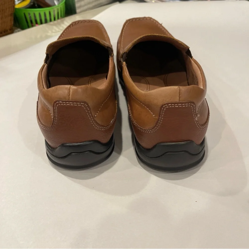 Vionic Preston men's slip-on loafers Size 8.5 Brown Expandable